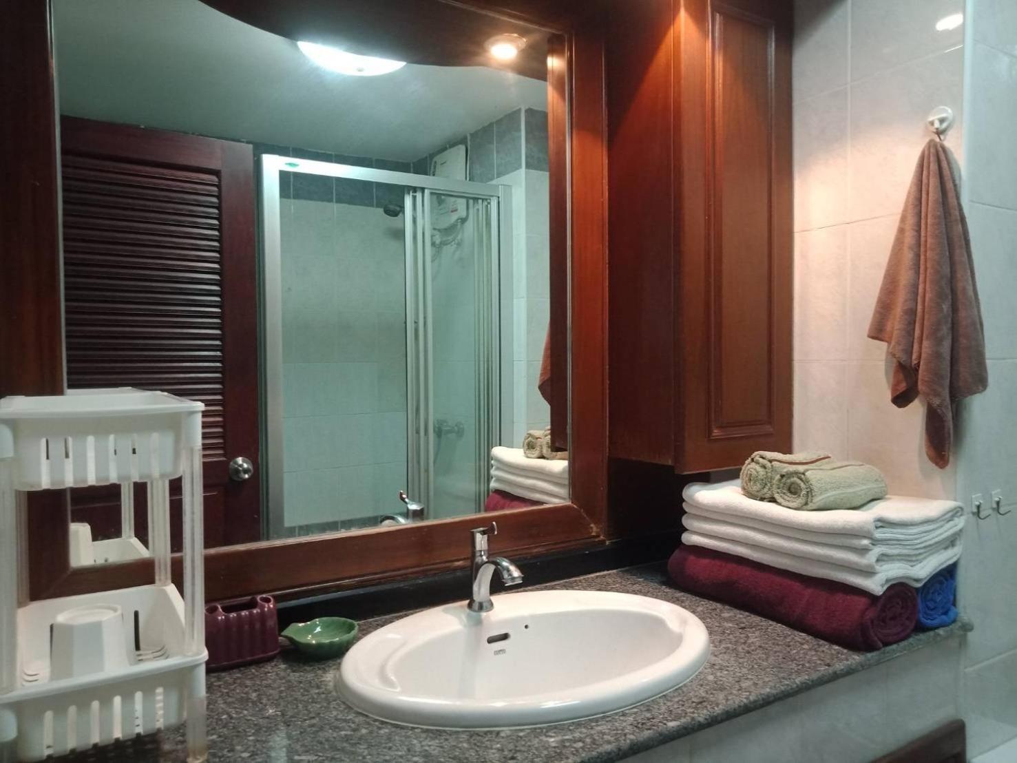 חוף ג'ומטיין View Talay 2 Suite Apartments מראה חיצוני תמונה