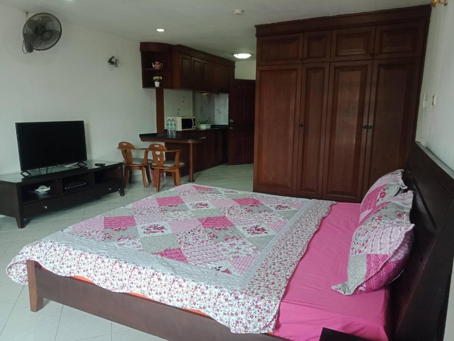 חוף ג'ומטיין View Talay 2 Suite Apartments מראה חיצוני תמונה